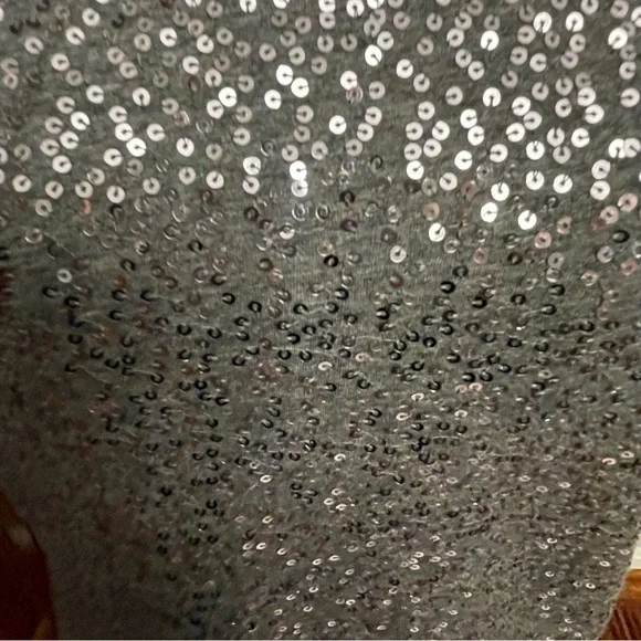 DKNY Shimmering Dark Gray Short Sleeve Tee - Picture 8 of 8